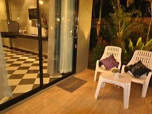 Loft Garden Villa @ Bangsak Khao Lak 3*,